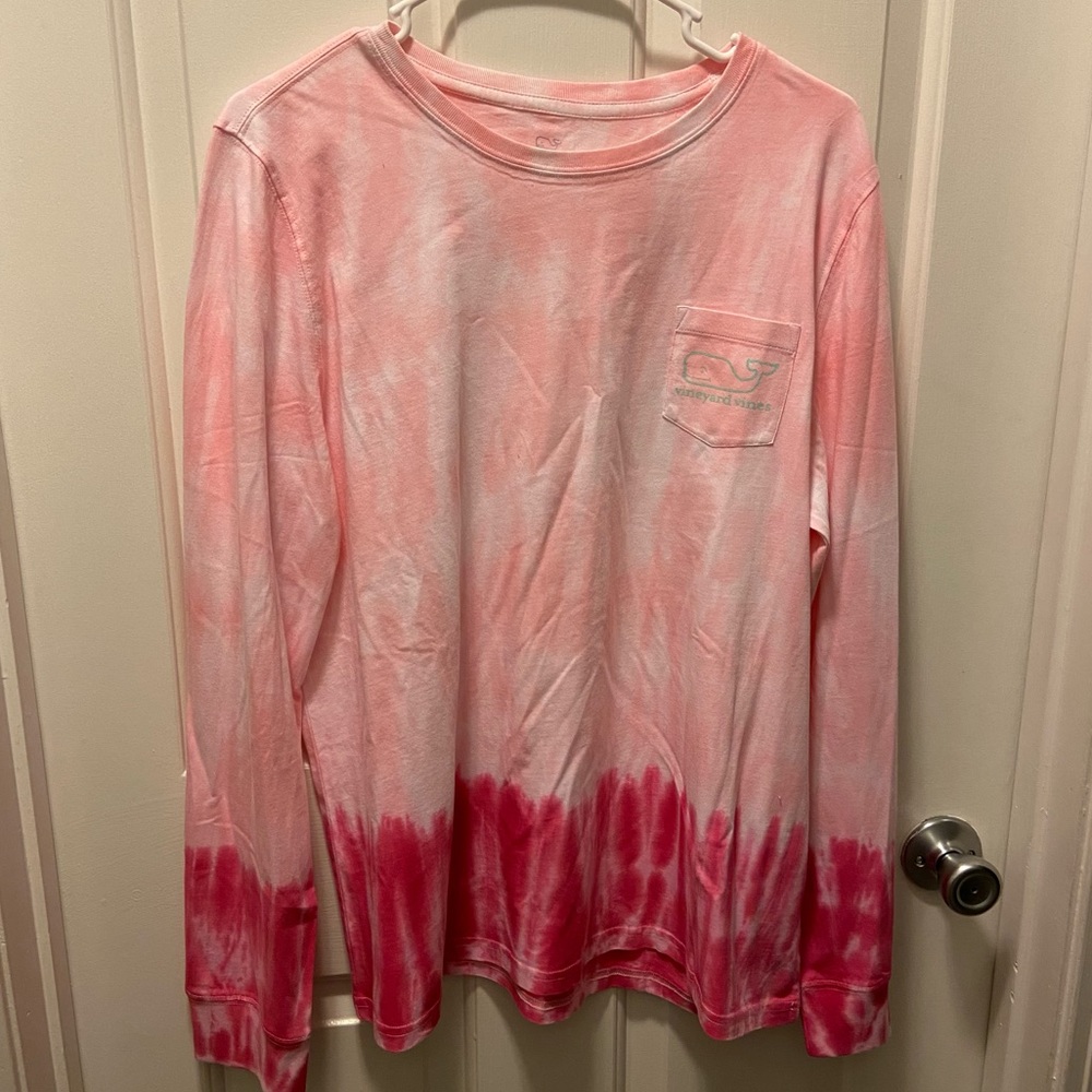 Vineyard Vines 100% cotton tie dye pink long sleeved girls t-shirt XL